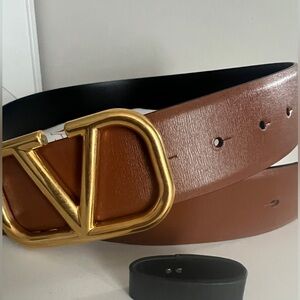 Valentino V logo reversible belt
